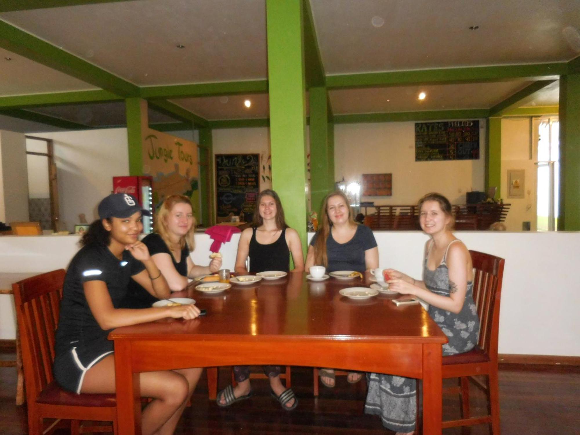 Tambopata Hostel Puerto Maldonado Zewnętrze zdjęcie