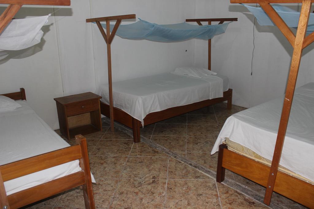 Tambopata Hostel Puerto Maldonado Pokój zdjęcie
